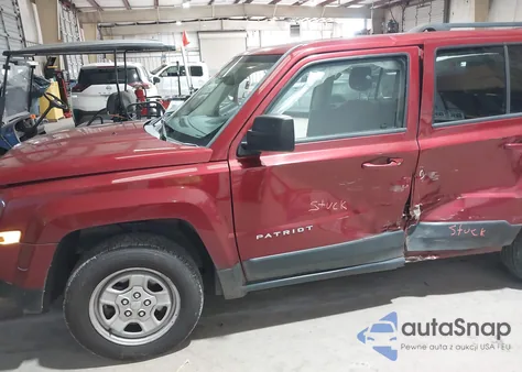 2016 Jeep Patriot Sport из США, поврежденный, VIN 1C4NJPBA5GD716638